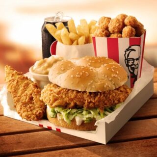 DEAL: KFC $12.95 Zinger Popcorn Box (Zinger Burger, Popcorn Chicken, Tender, Chips, Potato & Gravy, Drink) 6 DEAL: KFC $12.95 Zinger Popcorn Box (Zinger Burger, Popcorn Chicken, Tender, Chips, Potato & Gravy, Drink) 6