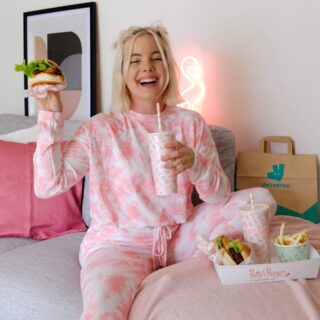 DEAL: Deliveroo - $1 Betty's Burgers & Cotton On Body Leisurewear for First 450 (from 11am 1 March 2020) 3 DEAL: Deliveroo - $1 Betty's Burgers & Cotton On Body Leisurewear for First 450 (from 11am 1 March 2020) 3