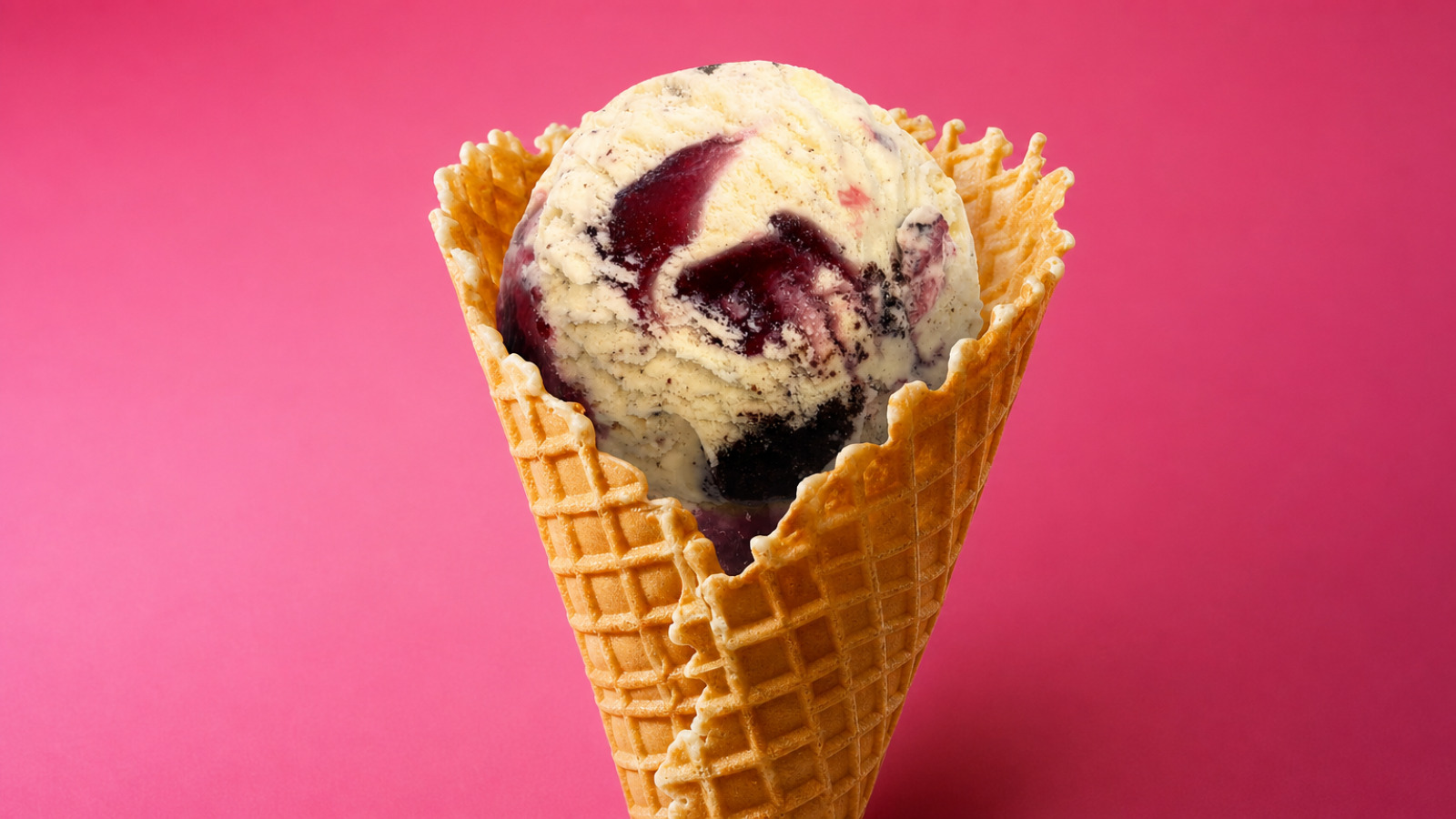 Baskin-Robbins Offers Buy One Get One Free Black Forest Gateaux Ice Cream For September 1 Baskin-Robbins Offering Buy One, Get One Free Black Forest Gateaux