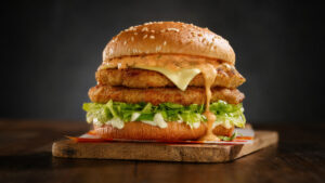 Oporto Launches New O Burger With Creamy Garlic & Paprika O Sauce 5 Oporto Launches New O Burger